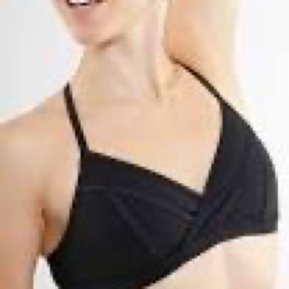 Lululemon Rehearsal Bra